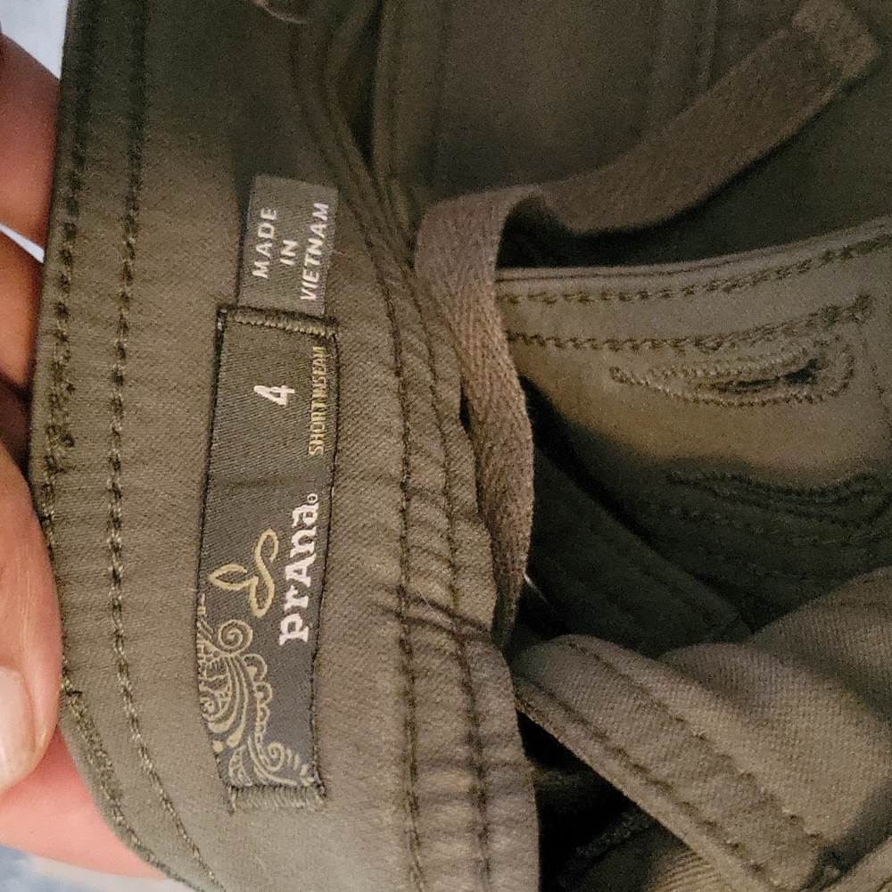 Prana halle pants short length olive